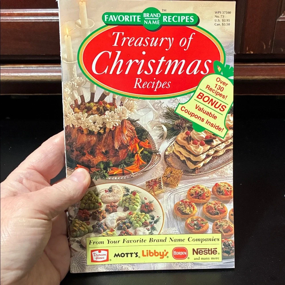 Treasury of Christmas Recipe cookBook Set
